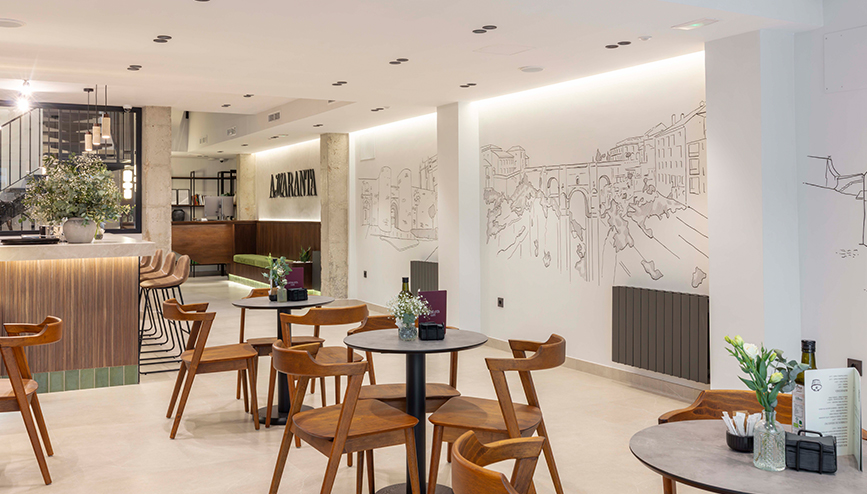 slide-2_0004_HOTEL AMARANTA0061