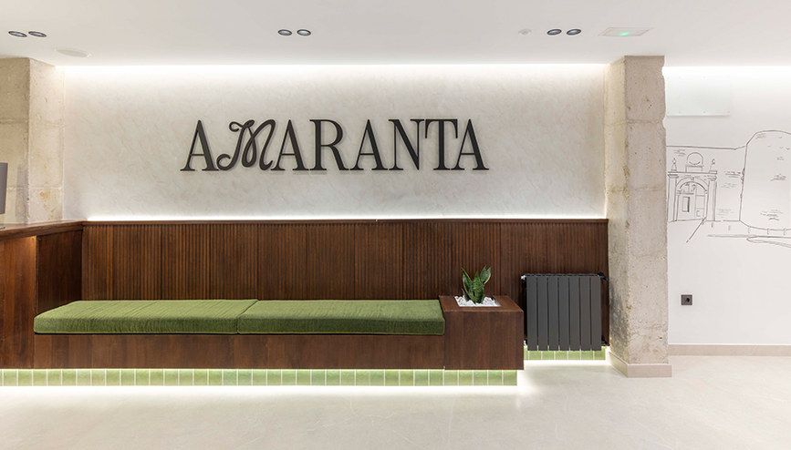 slide-2_0005_HOTEL AMARANTA0069